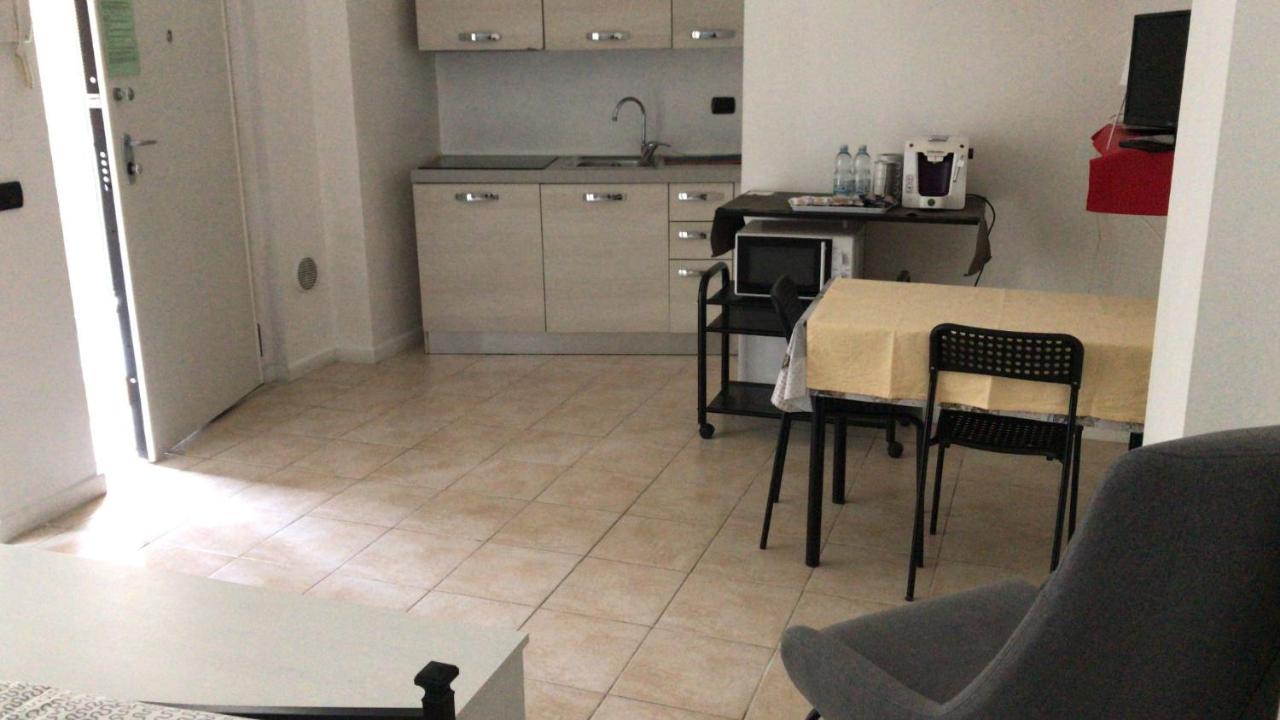 Feel Like Home In Milano Exteriör bild