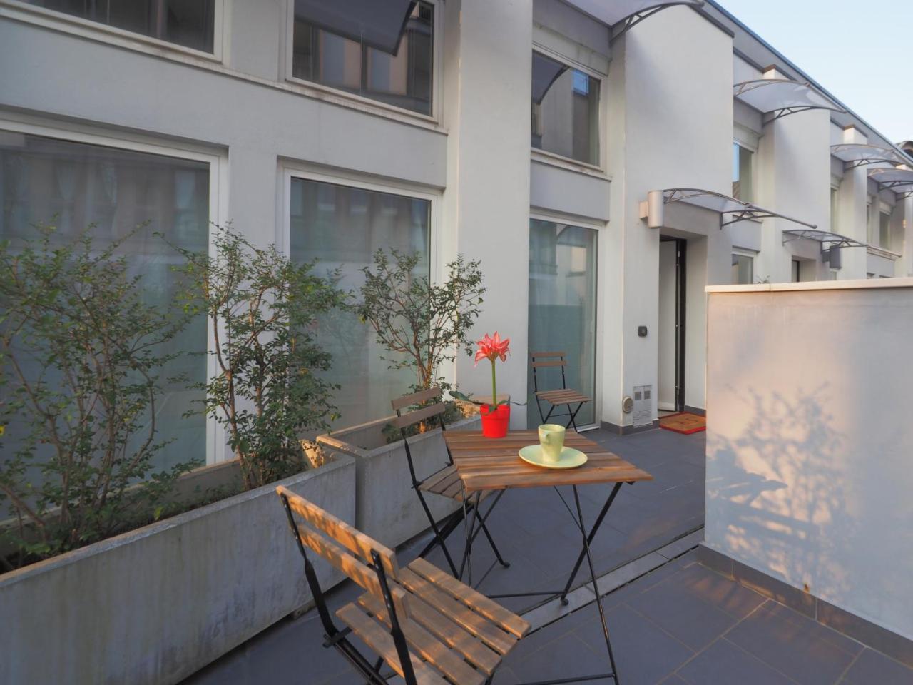 Feel Like Home In Milano Exteriör bild